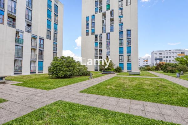 Appartement t4, balcon et parking