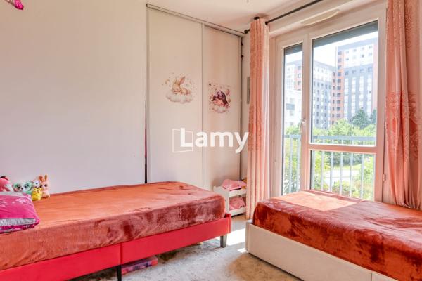 Appartement t4, balcon et parking