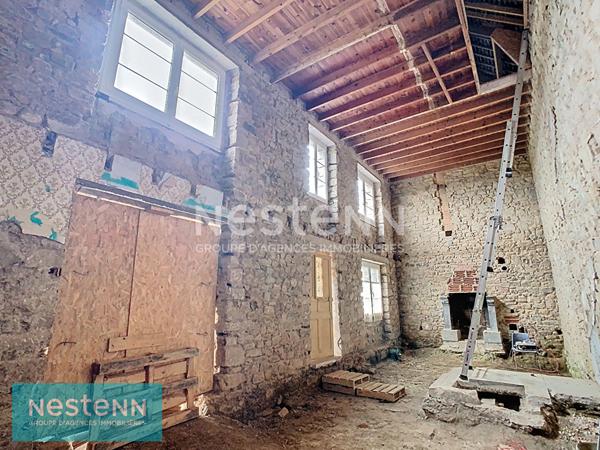 Propriete de caractere a renover. Vue imprenable et environnement d exception a Saint-Donan !