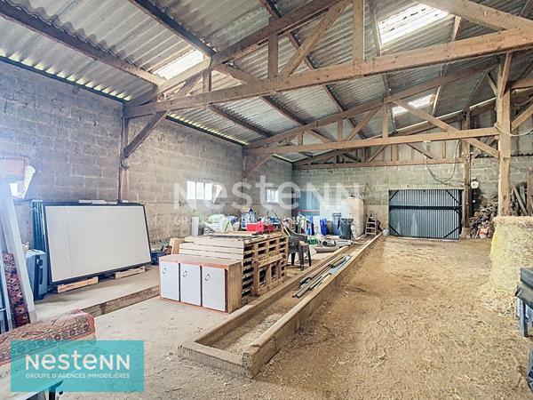 Propriete de caractere a renover. Vue imprenable et environnement d exception a Saint-Donan !