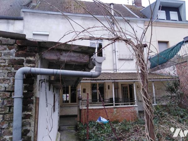 BEUVRAGES MAISON DE VILLE MITOYENNE