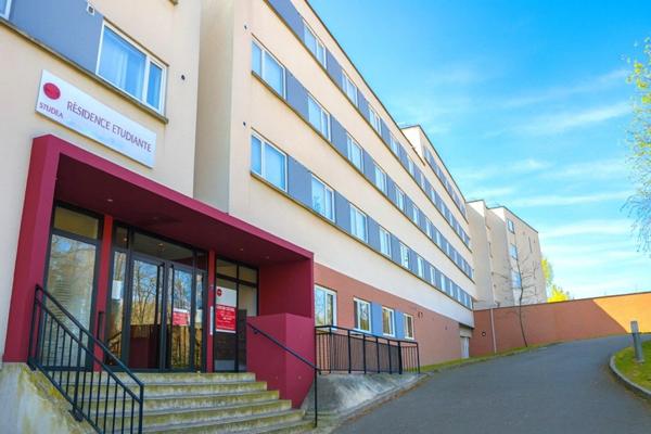 INVESTISSEMENT LOCATIF – SÈVRES – Résidence Étudiante Nexity Studéa Sèvres - 6,10 % de rentabilité