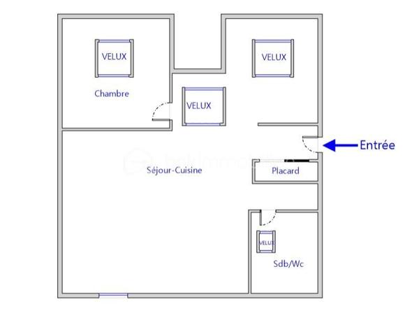 Coup de cœur assuré – Lumineux appartement mansardé de 37,2 m² (plus de 57m2 au sol), offrant une belle pièce de vie.

Niché au 3ème et dernier étage d’un bel immeuble ancien en briques dans le quartier de Merlan, venez découvrir ce chaleureux appartement à l'esprit "cocon", idéal pour un jeune couple ou un premier achat.

Entièrement optimisé, il vous offre :

Une entrée fonctionnelle avec placard intégré (2,9 m²) ;
Une magnifique et vaste pièce de vie de 26,1 m² baignée de lumière, combinant un salon chaleureux et un espace cuisine ouverte ;
Un espace nuit séparé, idéal pour un aménagement de chambre cosy ou un bureau (5,5 m²) ;
Une salle d’eau moderne avec WC (2,7 m²).

Les points forts de ce bien :

Le charme de l’atout mansardé combiné à un agencement moderne où l’espace de vie a été largement privilégié.
Dernier étage : calme garanti et très belle luminosité tout au long de la journée.
Charges de copropriété très faibles (~75 €/mois) grâce à la gestion saine en syndic bénévole de cette petite copropriété de 9 lots d'habitation.

A vos appels !