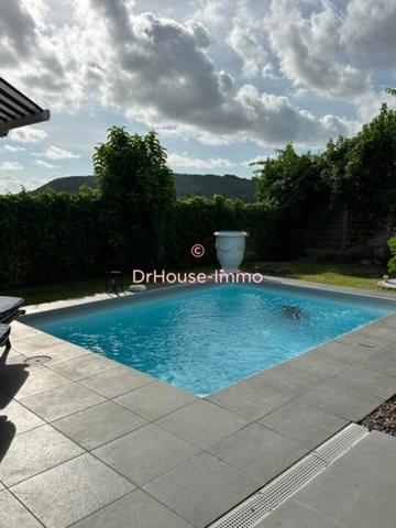 Maison à louer 4 pièces de 90 m²