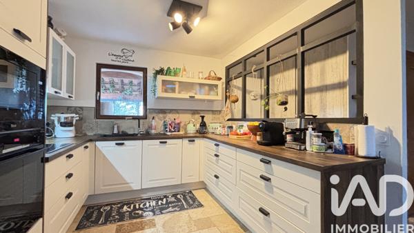 Maison à vendre 4 pièces 110 m² Saint-Savournin