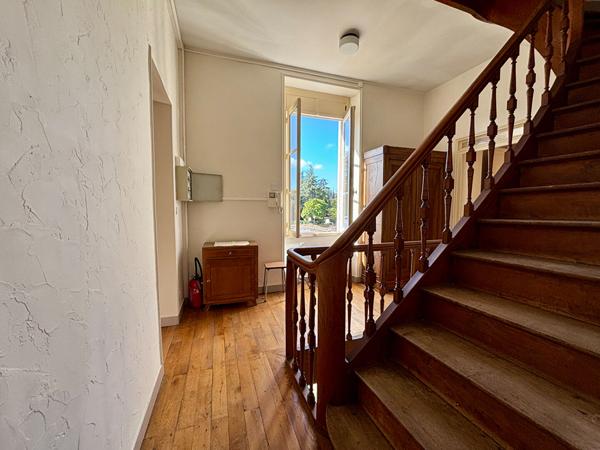 A Vendre Maison 10 pièces Angers - Secteur Doutre - CHU