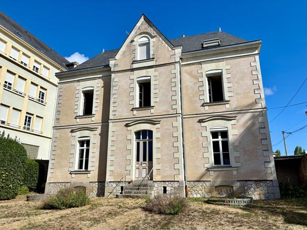 A Vendre Maison 10 pièces Angers - Secteur Doutre - CHU