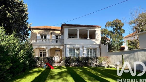 Maison à vendre 10 pièces 225 m² Carpentras