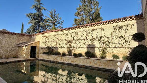 Maison à vendre 10 pièces 225 m² Carpentras