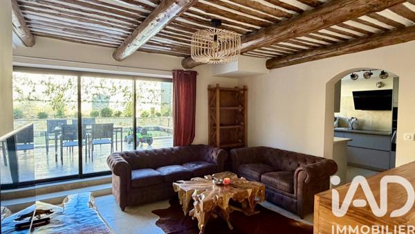 Maison à vendre 10 pièces 225 m² Carpentras