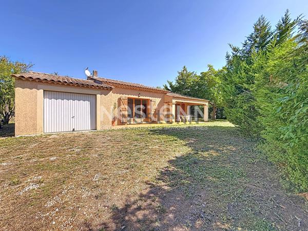 Maison T4 de 117 m2 sur un terrain de 1280m2 - Secteur des Accates