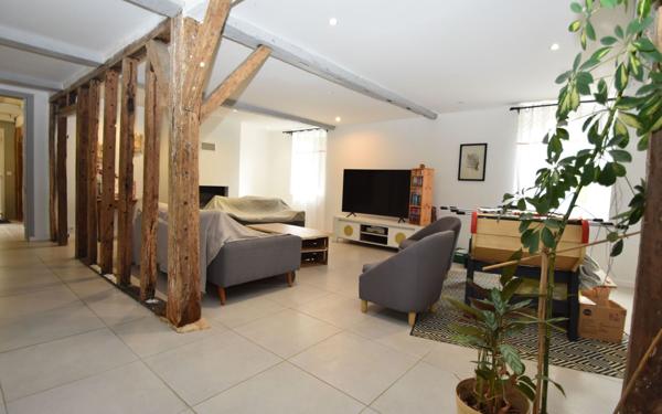 Maison à vendre    12 pièces •  Buanes