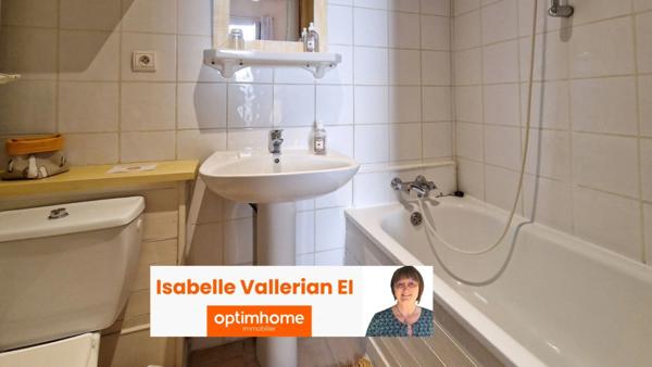 A vendre Aigues-Mortes (Gard) - Maison intra-muros 6 pièces avec patio