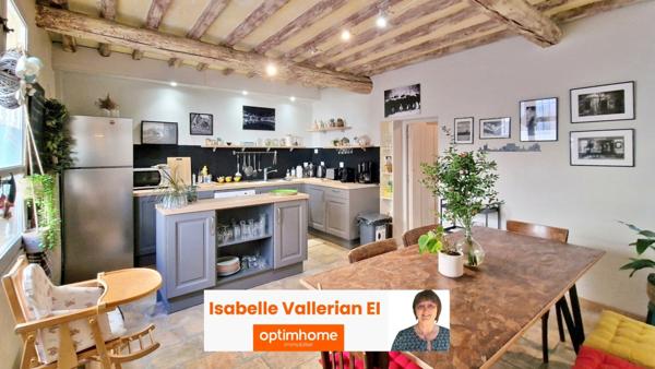 A vendre Aigues-Mortes (Gard) - Maison intra-muros 6 pièces avec patio