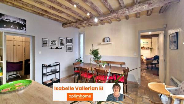 A vendre Aigues-Mortes (Gard) - Maison intra-muros 6 pièces avec patio