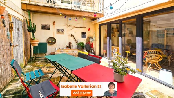 A vendre Aigues-Mortes (Gard) - Maison intra-muros 6 pièces avec patio