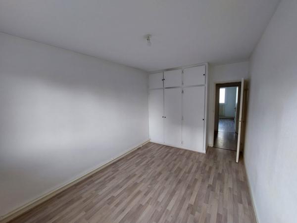 Appartement + annexe + parking