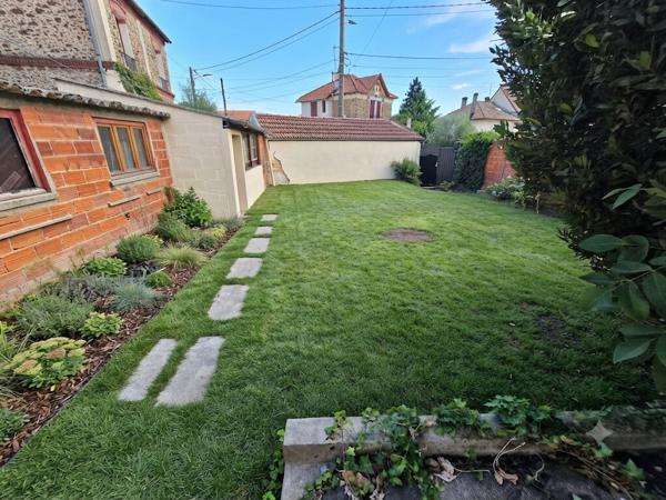 Maison familiale F5 avec sous-sol total / Secteur gare Sevran-Livry