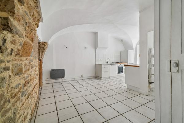 Lyon 2 – Quartier Ainay | Appartement de caractère de 83 m² dans un bel immeuble de 1860