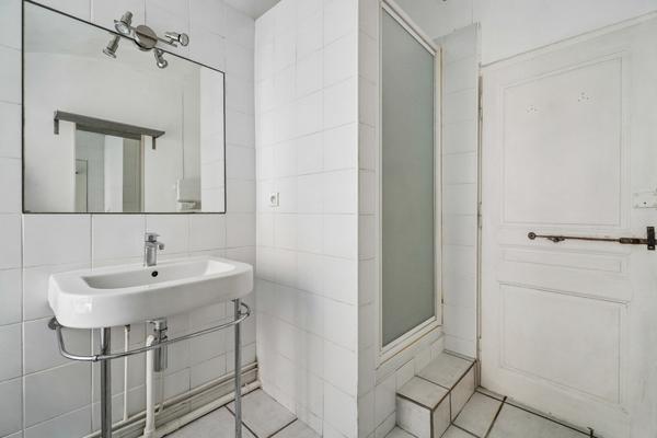 Lyon 2 – Quartier Ainay | Appartement de caractère de 83 m² dans un bel immeuble de 1860