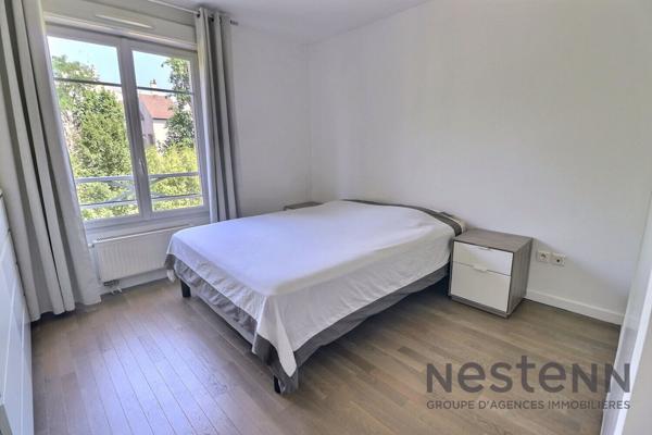 SUPERBE 3 PIÈCES / TERRASSE - PROCHE GARE RER A