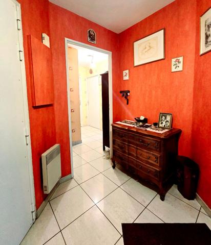 NESTENN ROSNY SOUS BOIS Appartement 5 pièces 92m² avec cave et parking