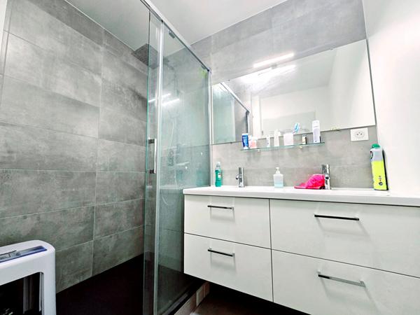 NESTENN ROSNY SOUS BOIS Appartement 5 pièces 92m² avec cave et parking