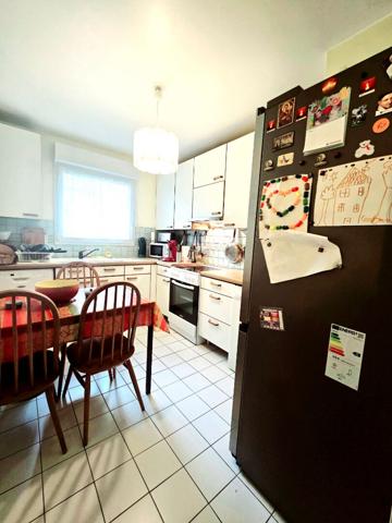 NESTENN ROSNY SOUS BOIS Appartement 5 pièces 92m² avec cave et parking