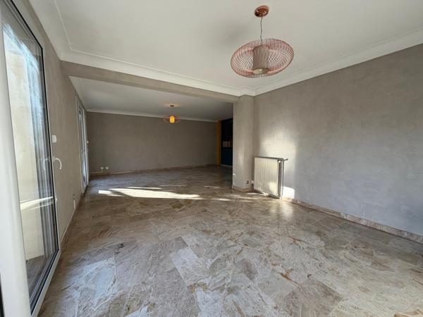 Maison familiale pleine de charme- Perpignan Sud