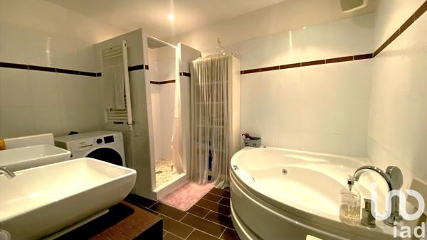 Maison à vendre 6 pièces 123 m² Beaucaire