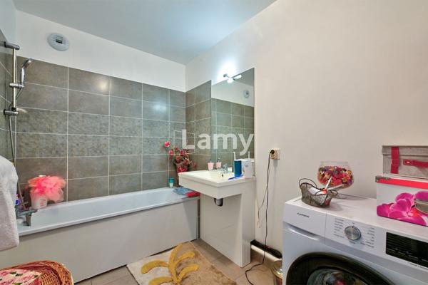 Parking + appartement