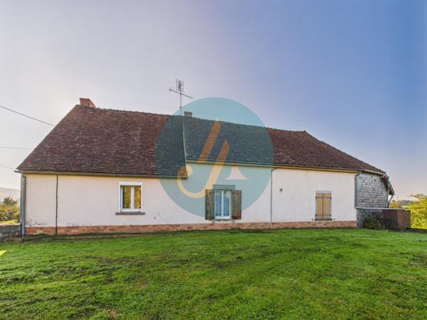 Jailly (58330) Charmante longère plain-pied, 3 chambres avec dépendances et terrain