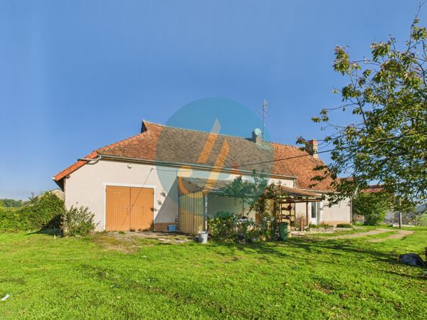 Jailly (58330) Charmante longère plain-pied, 3 chambres avec dépendances et terrain