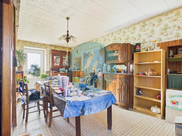 Jailly (58330) Charmante longère plain-pied, 3 chambres avec dépendances et terrain