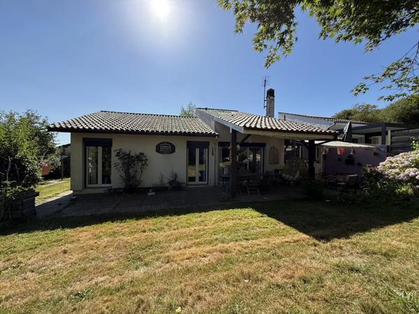 Charmante maison 4 chambres avec jardin à Orthez