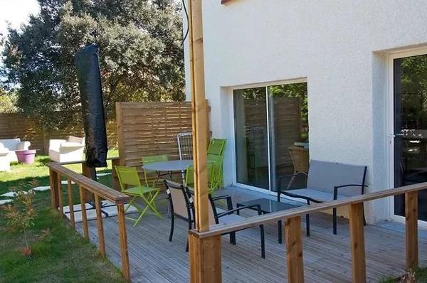 PROPRIETE COMPOSEE DE 5 GITES ET D’UNE GRANDE HABITATION PRIVEE, 2 PISCINES SUR TERRAIN ARBORE, ELNE