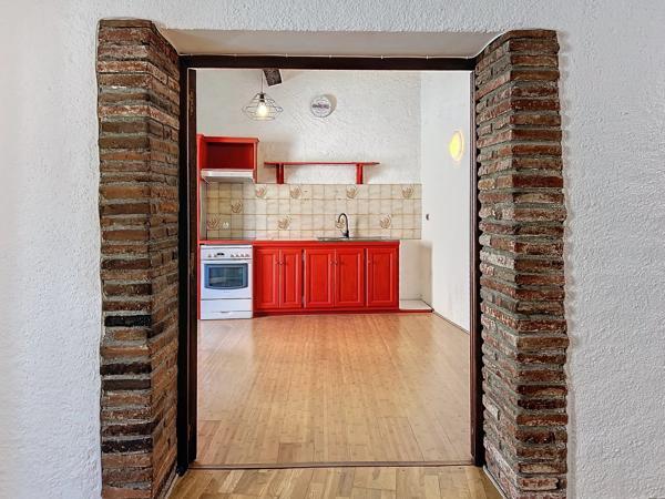 APPARTEMENT DE CARACTERE TYPE 3, PERPIGNAN CENTRE VILLE