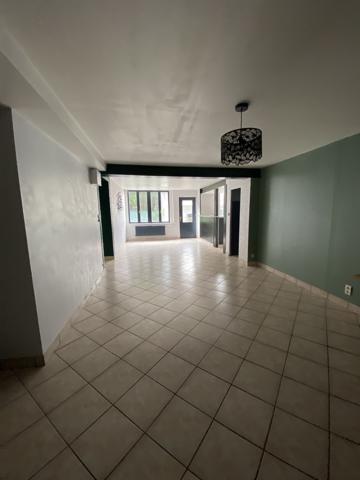 Appartement 8 pièces - 219 m²