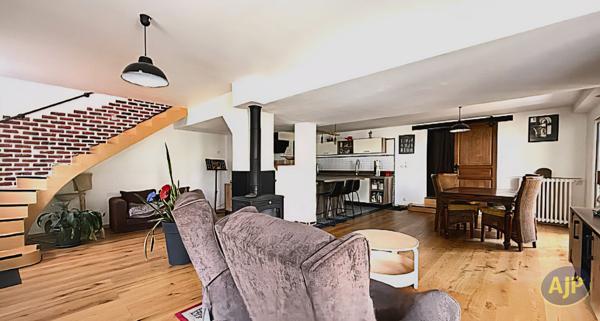 Vente maison Saintes : 390 500 € - AJP Immobilier Saintes