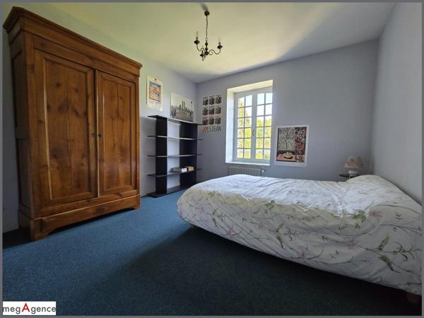 Maison à Fougères, 35133 - 9 pièces 225m²