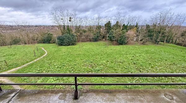 Appartement 4 pièces de 76,20m2 - CORBEIL-ESSONNES 91100