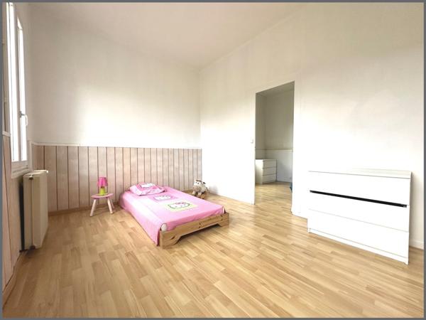 Maison rénovée de caractère à Léognan !!!