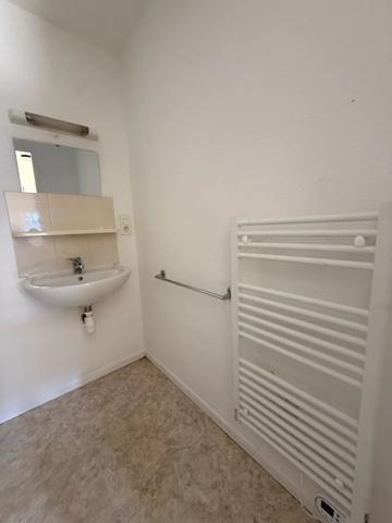 Location                                                      Appartement
                        
                     1 pièces                      15 m2                     à Saint-Dié-des-Vosges