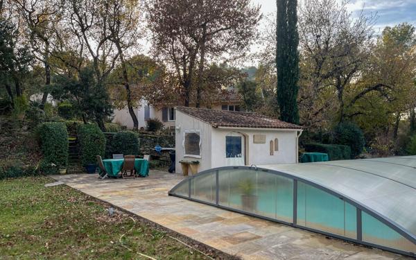 Maison à vendre    4 pièces • 115 m2 Rognes