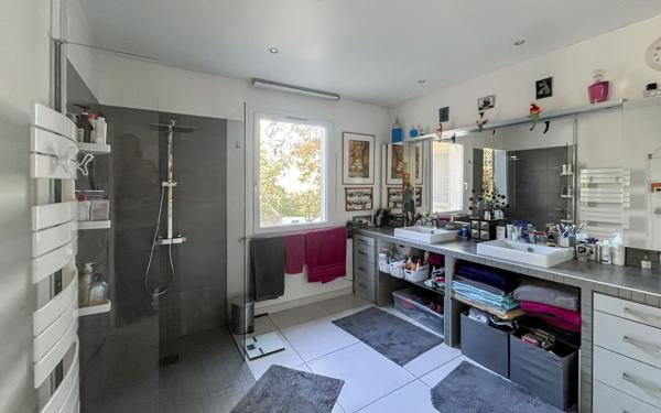 Maison à vendre    4 pièces • 115 m2 Rognes