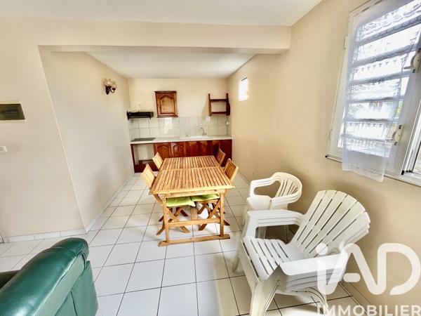 Maison à vendre 14 pièces 361 m² Sainte-Anne