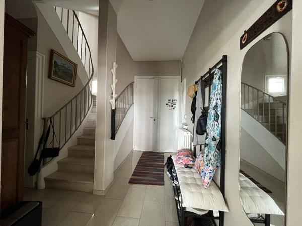 Maison à vendre 699 000 € Pontoise 8 p 174 m² DPE E