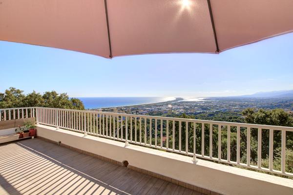 Maison Bastia 7 pièces 180 m2