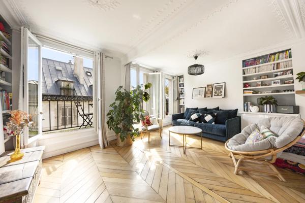 Appartement Paris 9 e - SQUARE MONTHOLON / FAUBOURG POISSONNIÈRE