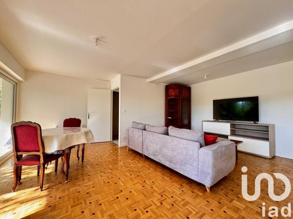 Location appartement 4 pièces 124 m² Nans-les-Pins